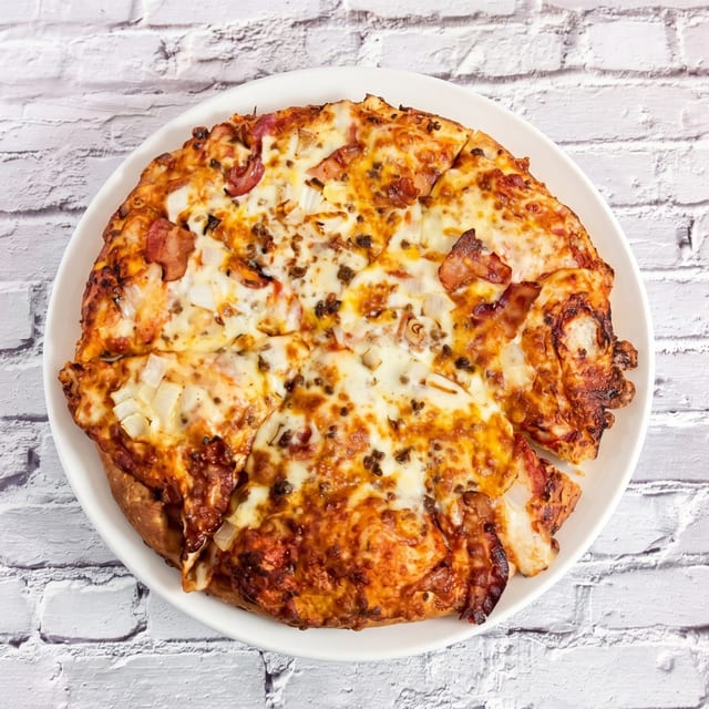 Bacon Cheeseburger Pizza.